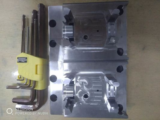 Complicated Spark Eroded Small Injection Molded Plastic Parts Surface Roughness Ra0.4um